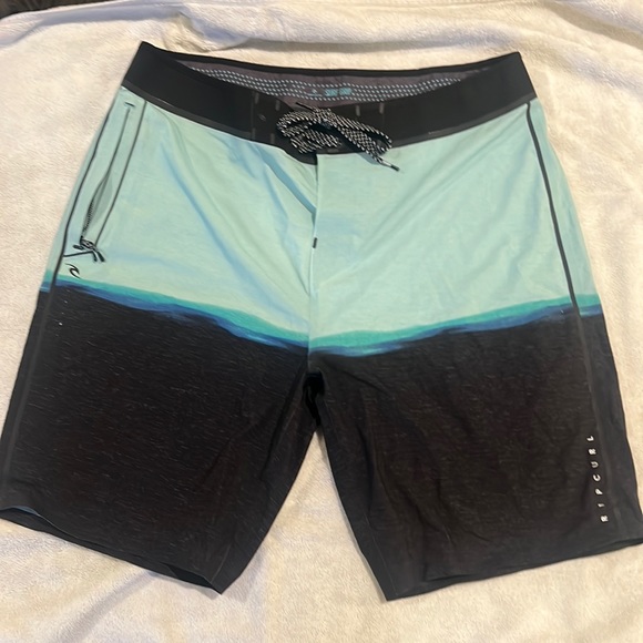 Rip Curl Mens Boardshorts Mirage Daybreakers 21" - - Picture 1 of 4
